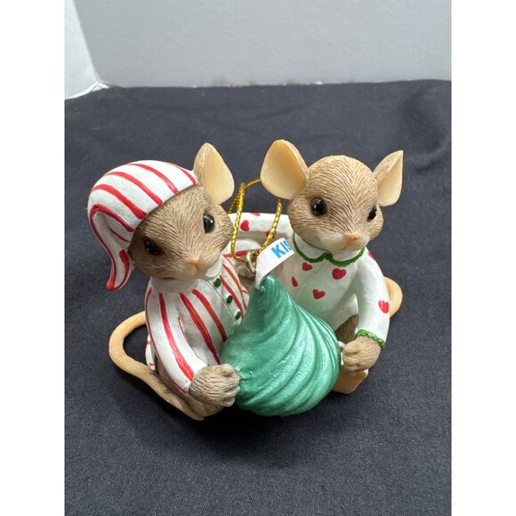 The Night Before Kissmas Mice Ornament By Bradford Exchange Enesco Sweet & Charm - Picture 1 of 7